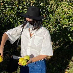 Simonett Triangle Button Up Top